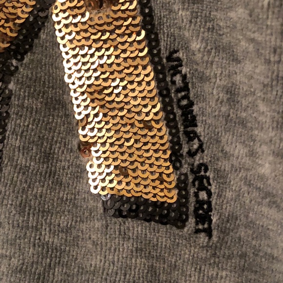 PINK Victoria's Secret Gray Faux Fur Lined Zip Up Hoodie - Picture 7 of 9